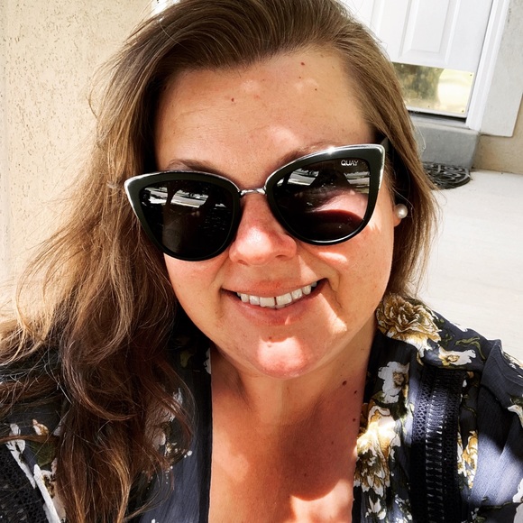 Meet your Posher, Amanda - Picture 1 of 1